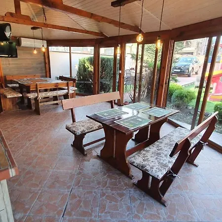 Family Kedara 2* בורגאס