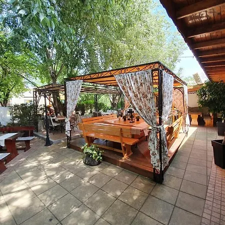 מלון Family Kedara