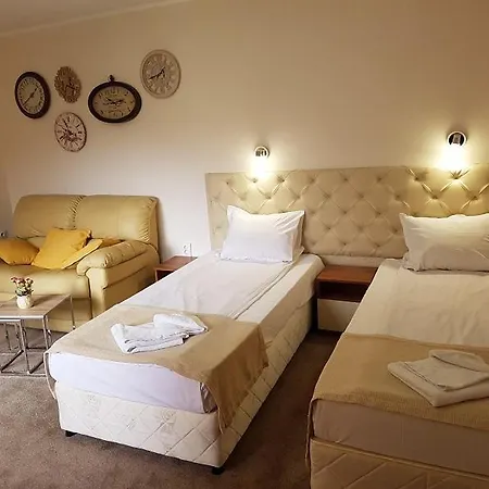 מלון Family Kedara בורגאס