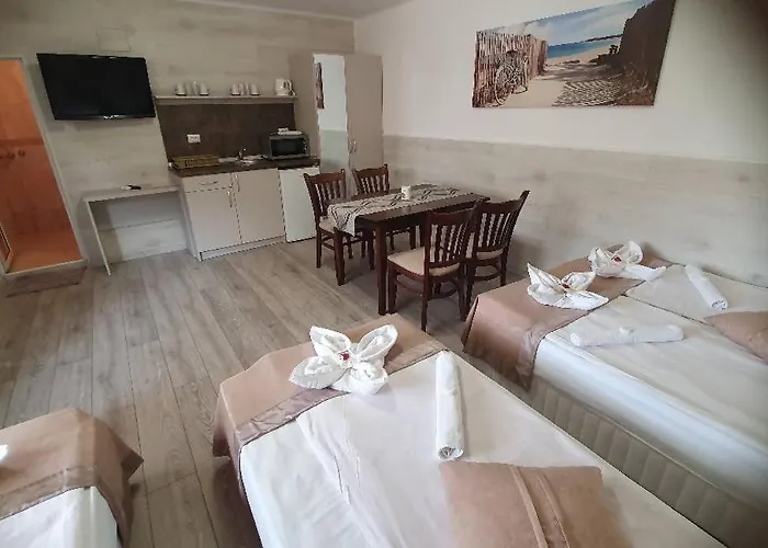 Family Kedara Hotel Burgas City