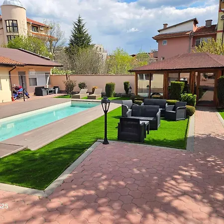 Family Kedara 2* Burgas City