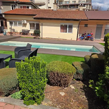 Family Kedara Hotel Burgas City