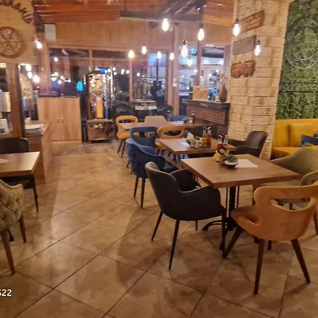 Family Kedara Hotel Burgas City